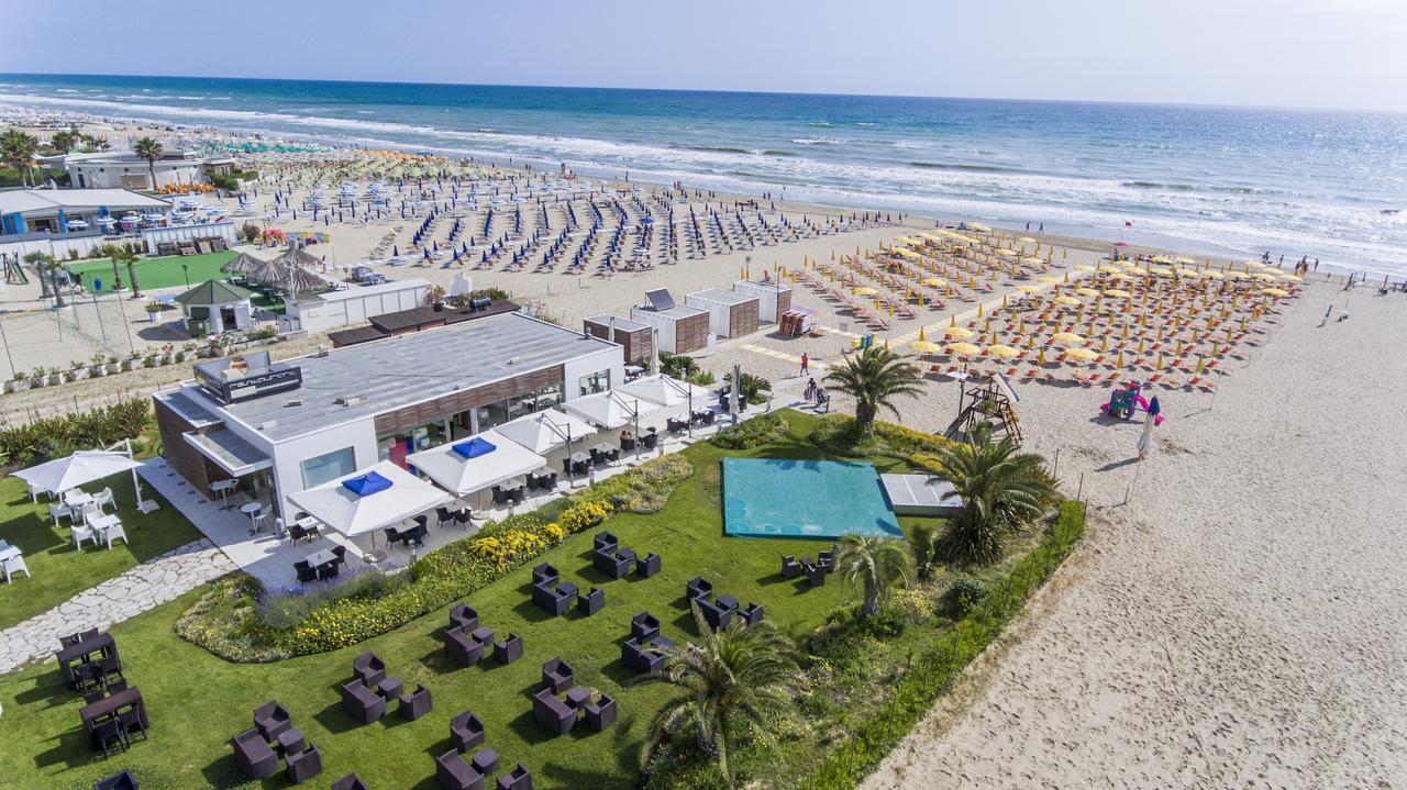 Hotel Atlas Alba Adriatica Dış mekan fotoğraf