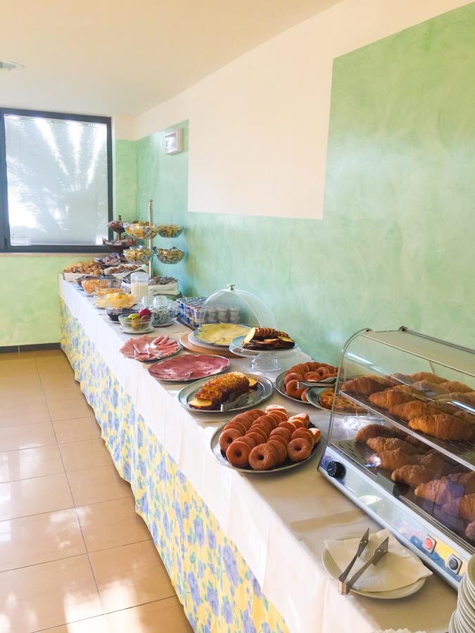 Hotel Atlas Alba Adriatica Dış mekan fotoğraf